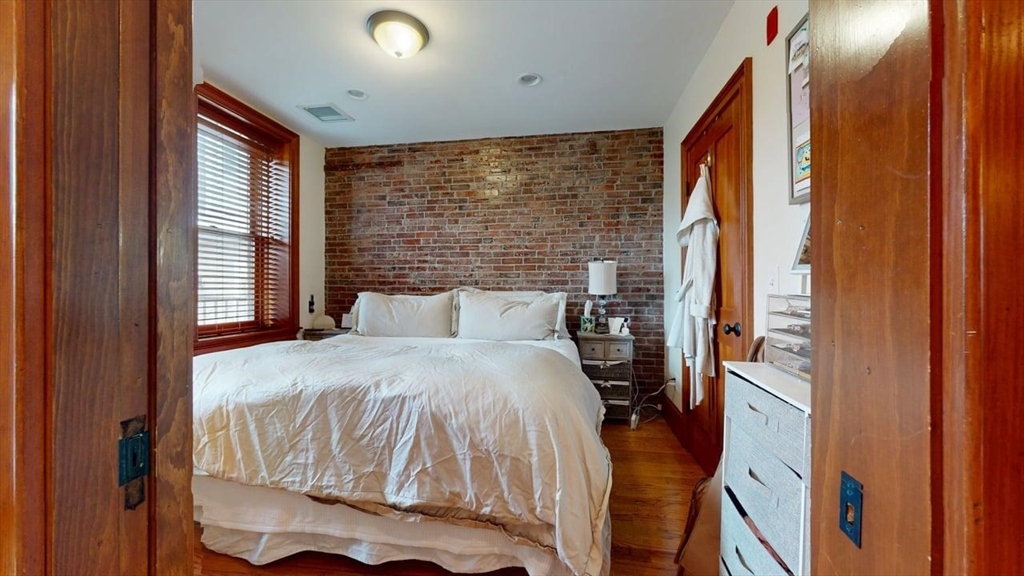 661 Tremont St. - South End
