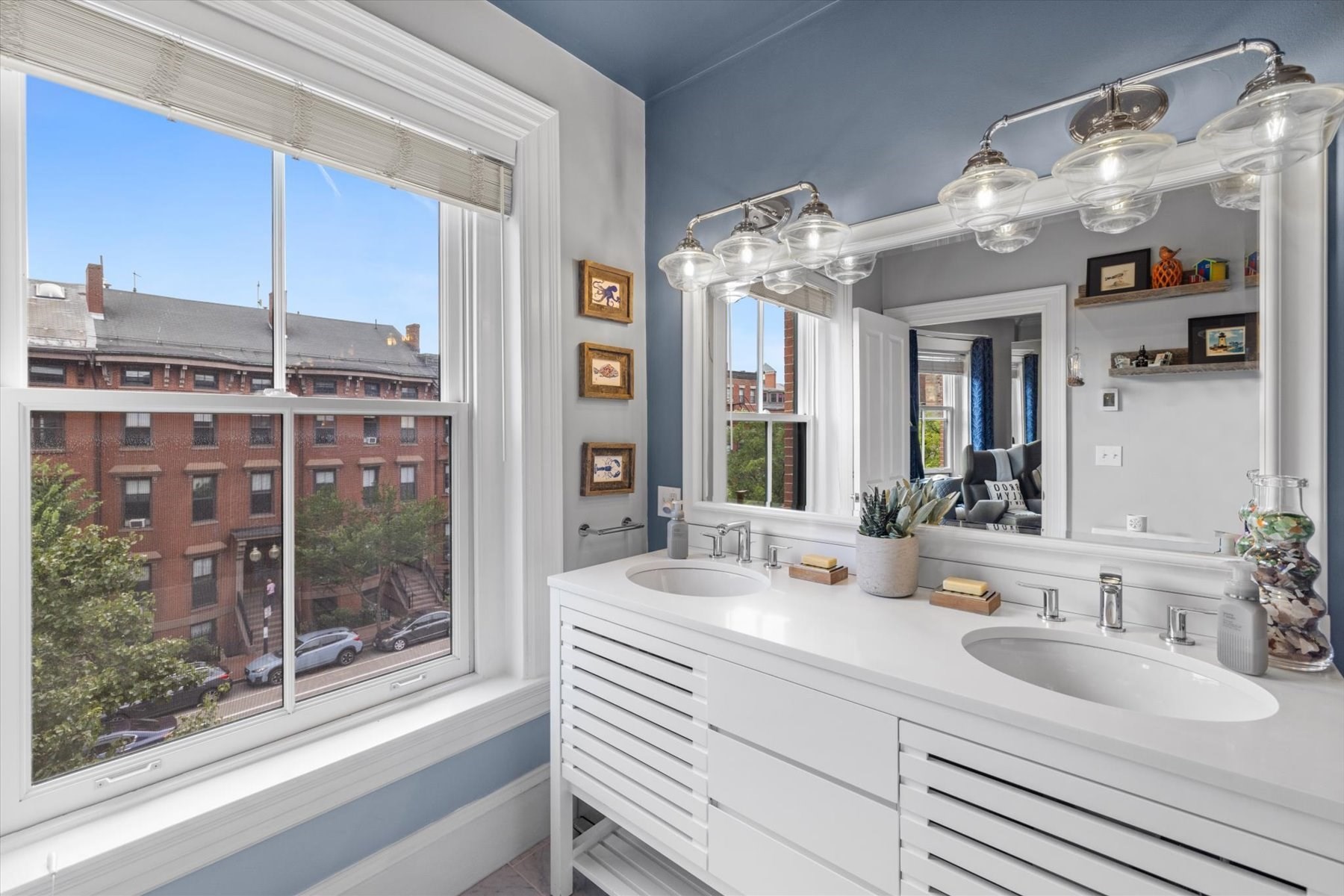 578 Massachusetts Ave. - South End