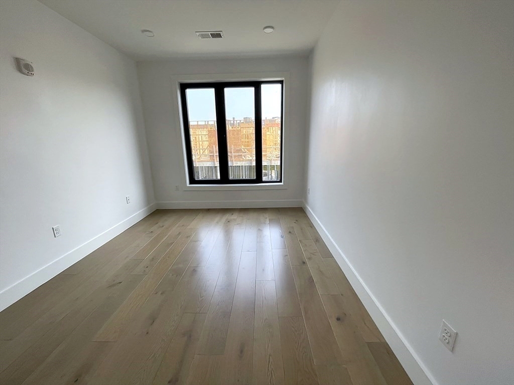 30 Penniman - Allston
