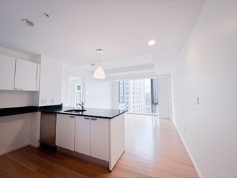 2 Earhart - East Cambridge