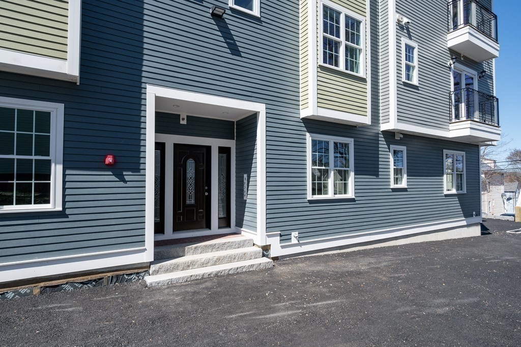 102 Neponset Ave. - Dorchester