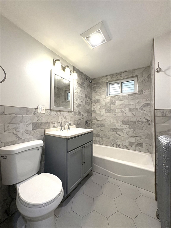 15 Harold Park - Roxbury