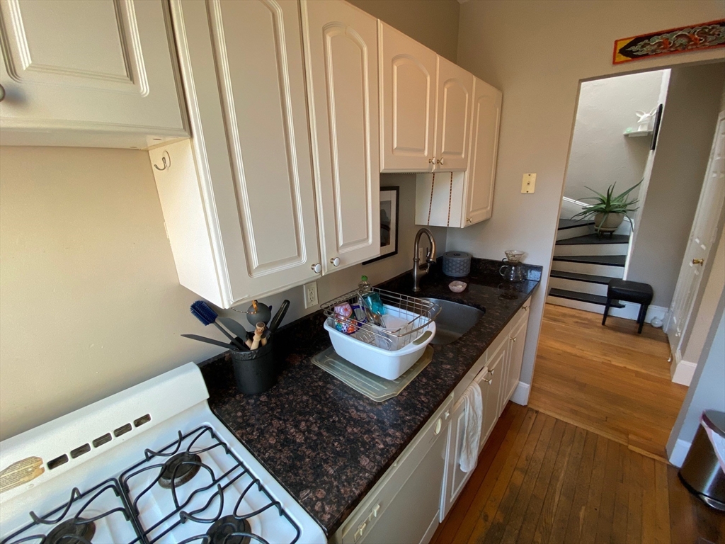 26 Myrtle St. - Beacon Hill