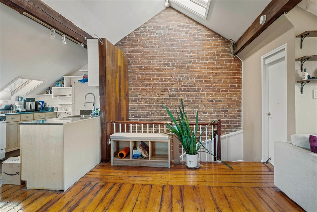 275 Shawmut Ave. - South End