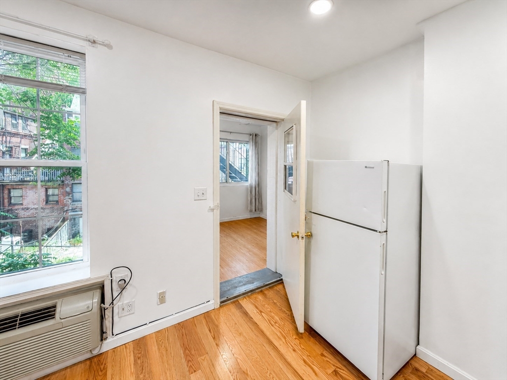 74 Tyler St. - Chinatown