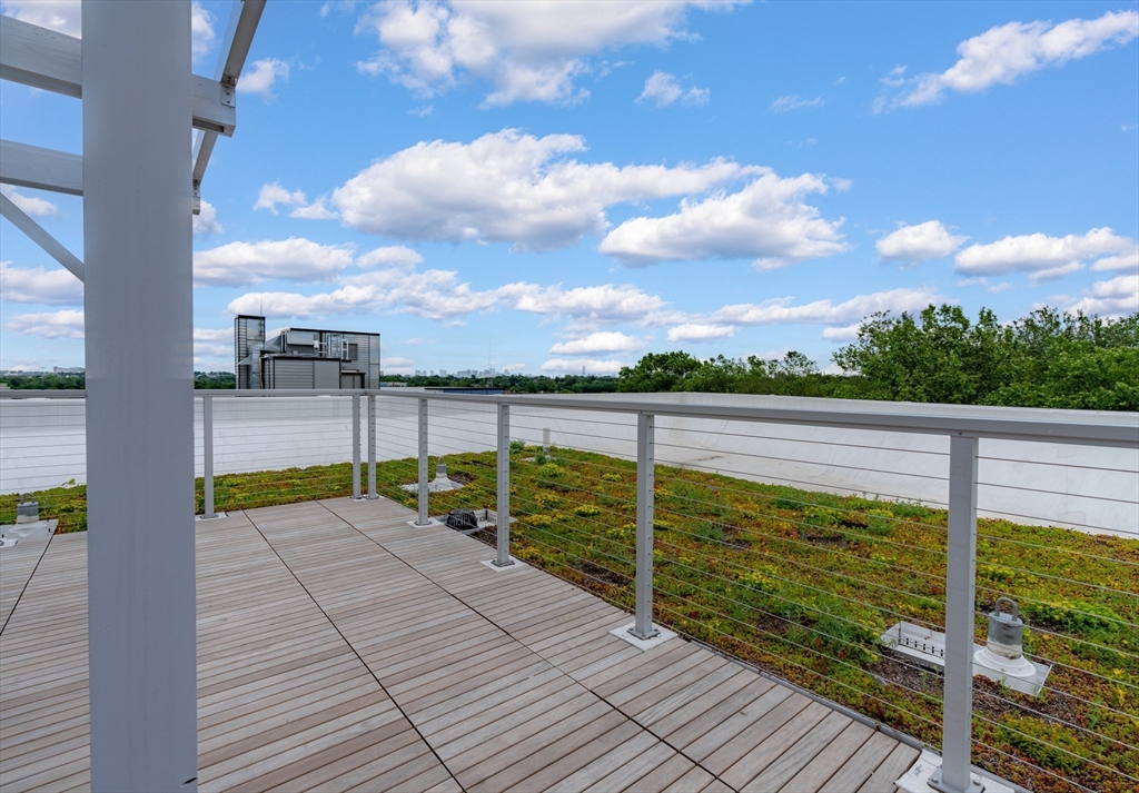 605 Concord - Cambridge Highlands