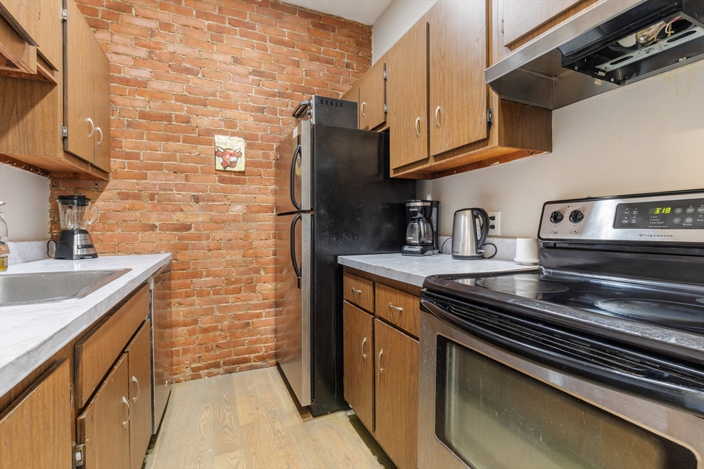 142 Chandler St. - South End