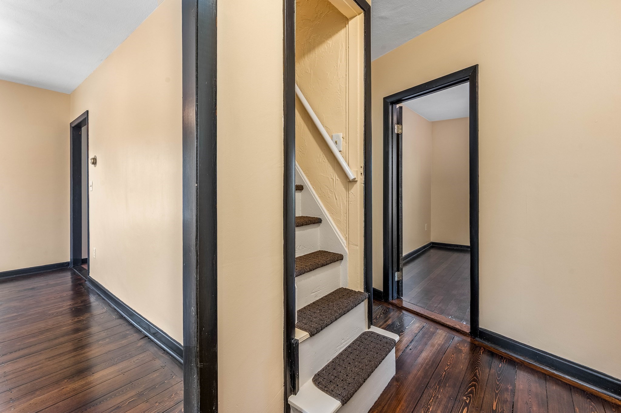1457 Hyde Park Ave. - Hyde Park