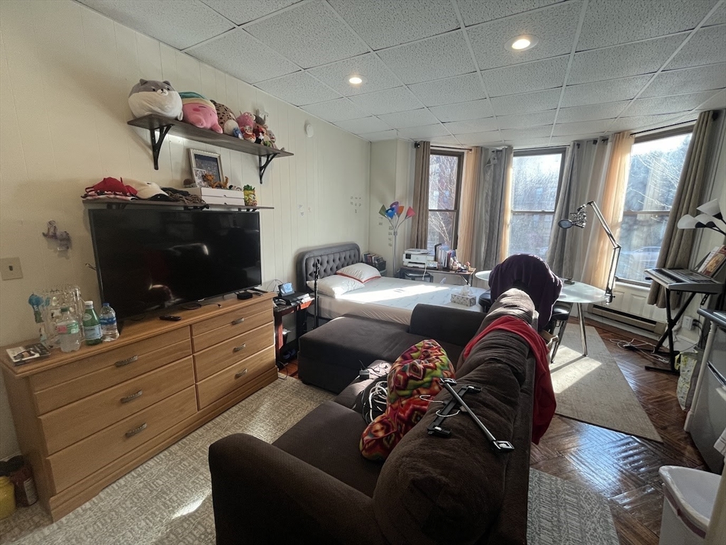 868 Beacon - Fenway
