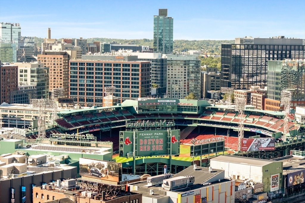 466 Commonwealth Ave. - Fenway
