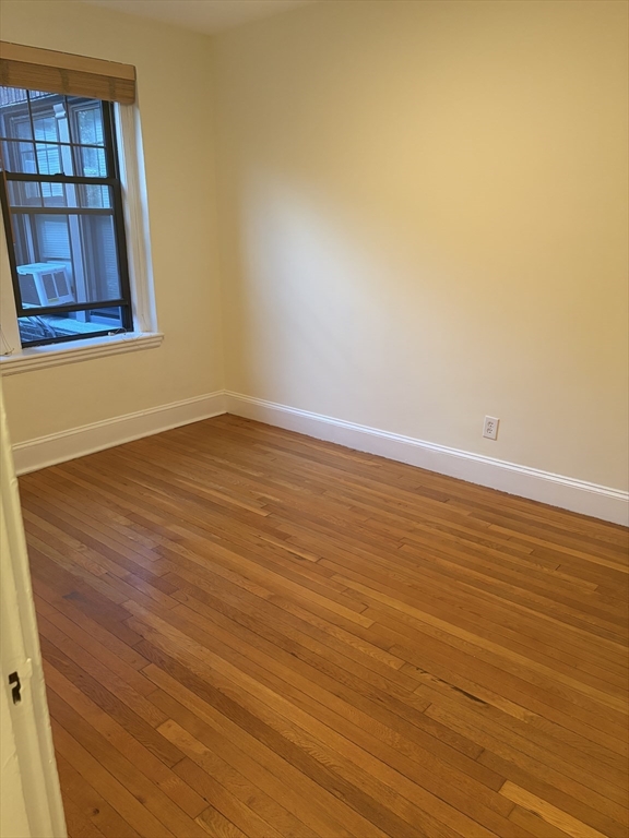 66 Queensberry - Fenway