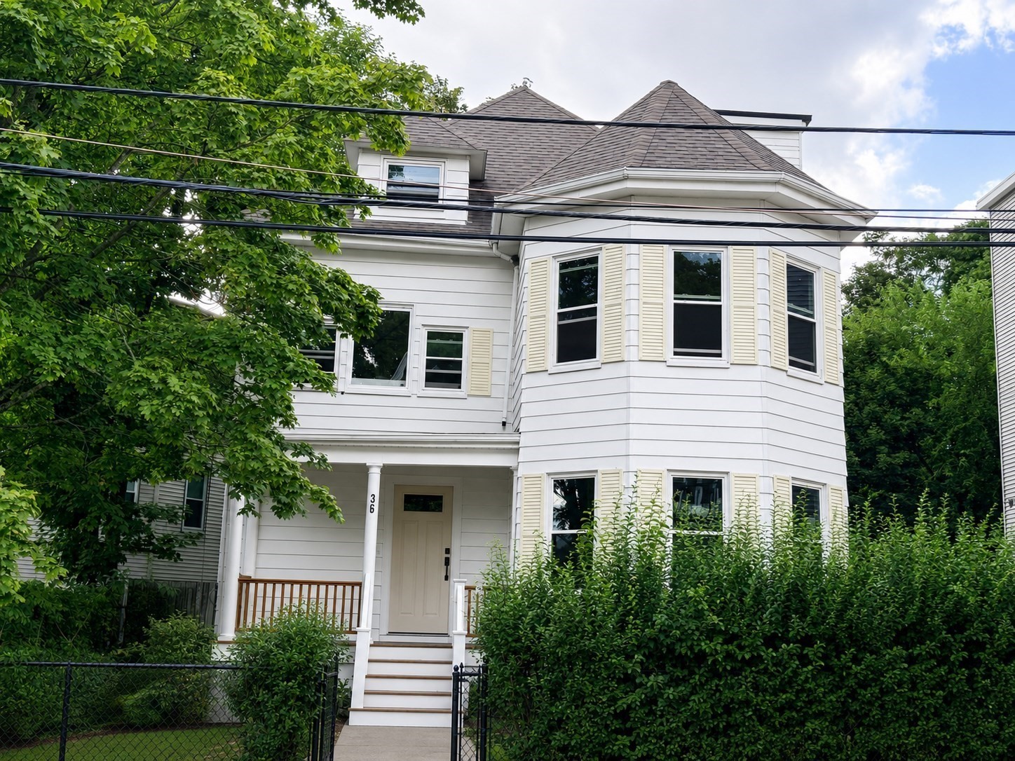 36 Champney - Brighton