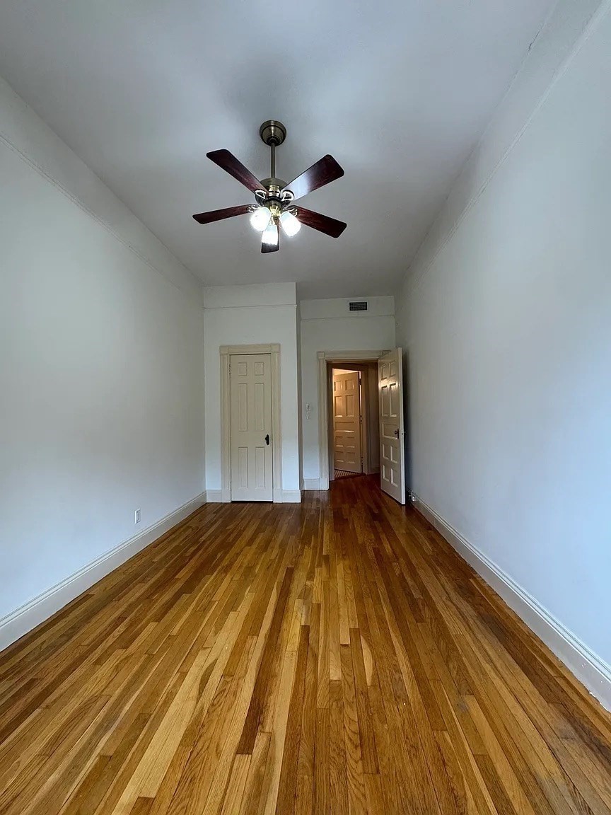 239 Commonwealth - Back Bay