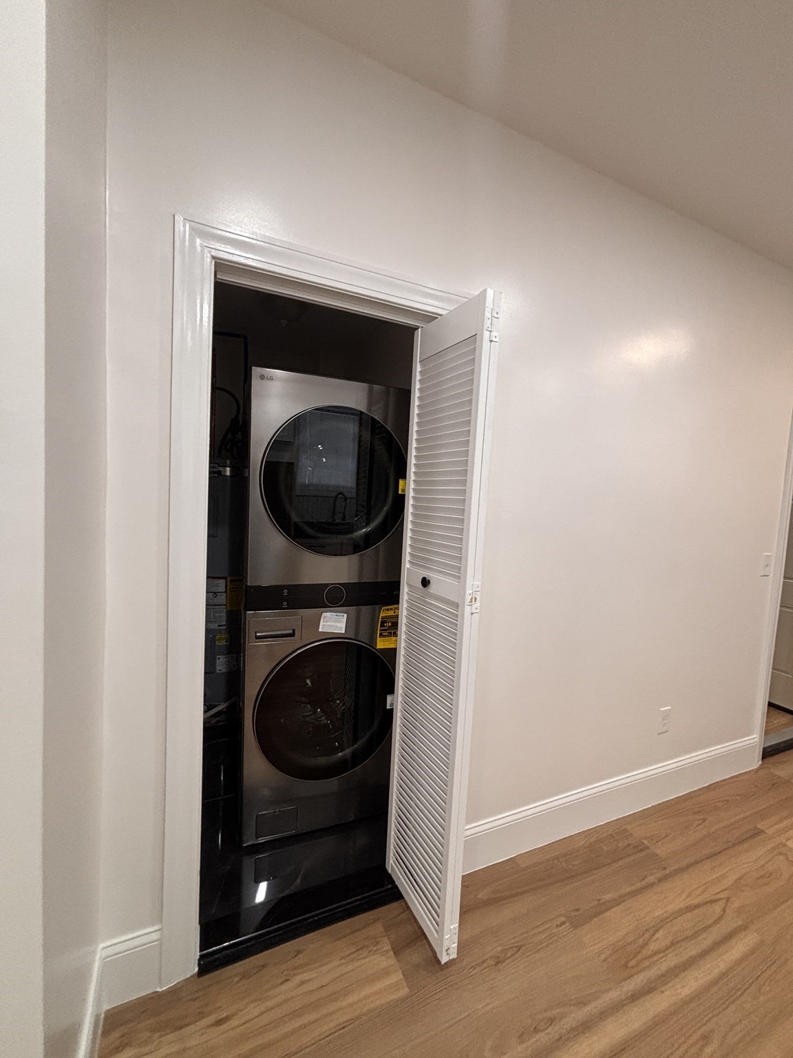111 Dale St. - Roxbury
