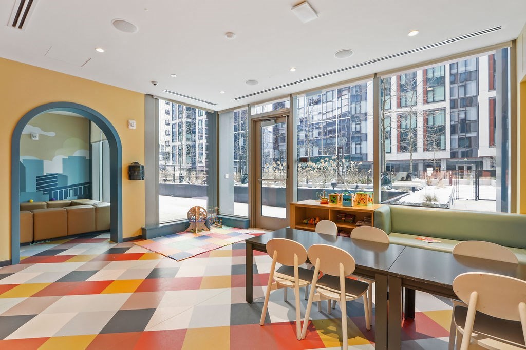 133 Seaport Blvd. - Seaport District