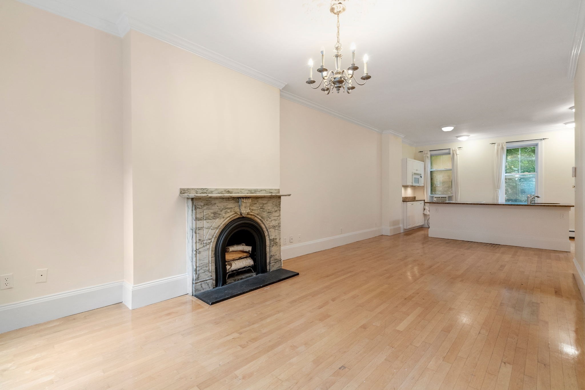 32 Lawrence St. - Back Bay