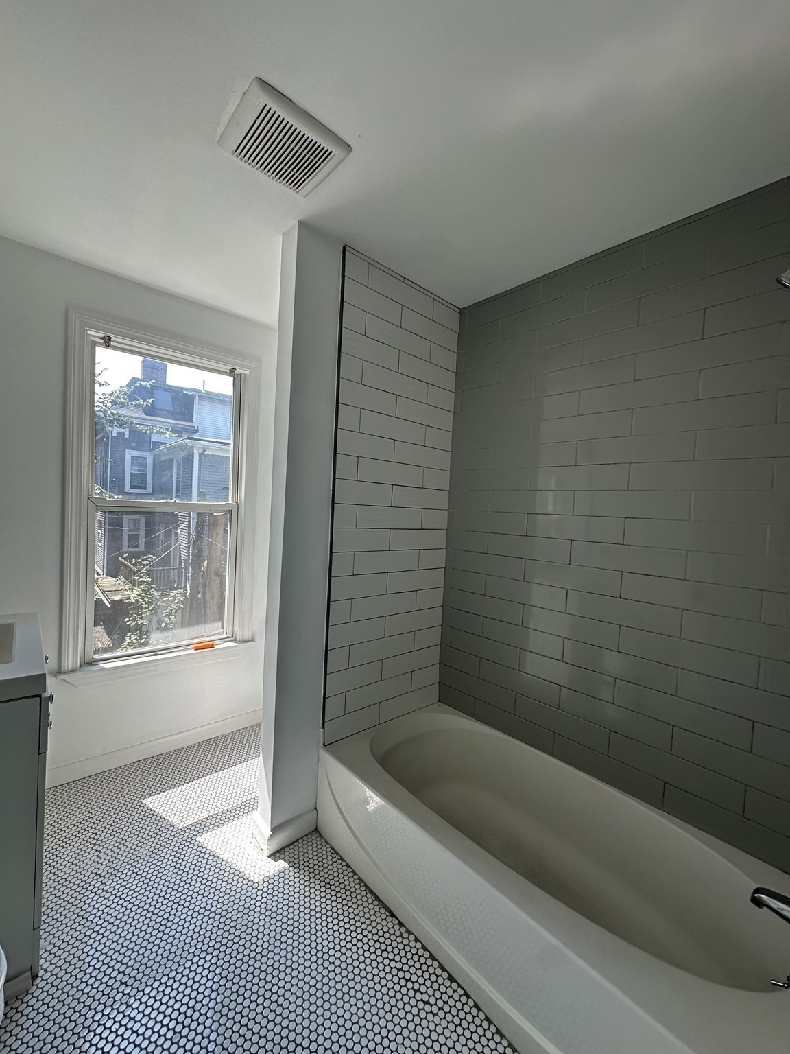 7 Rockville Park - Roxbury