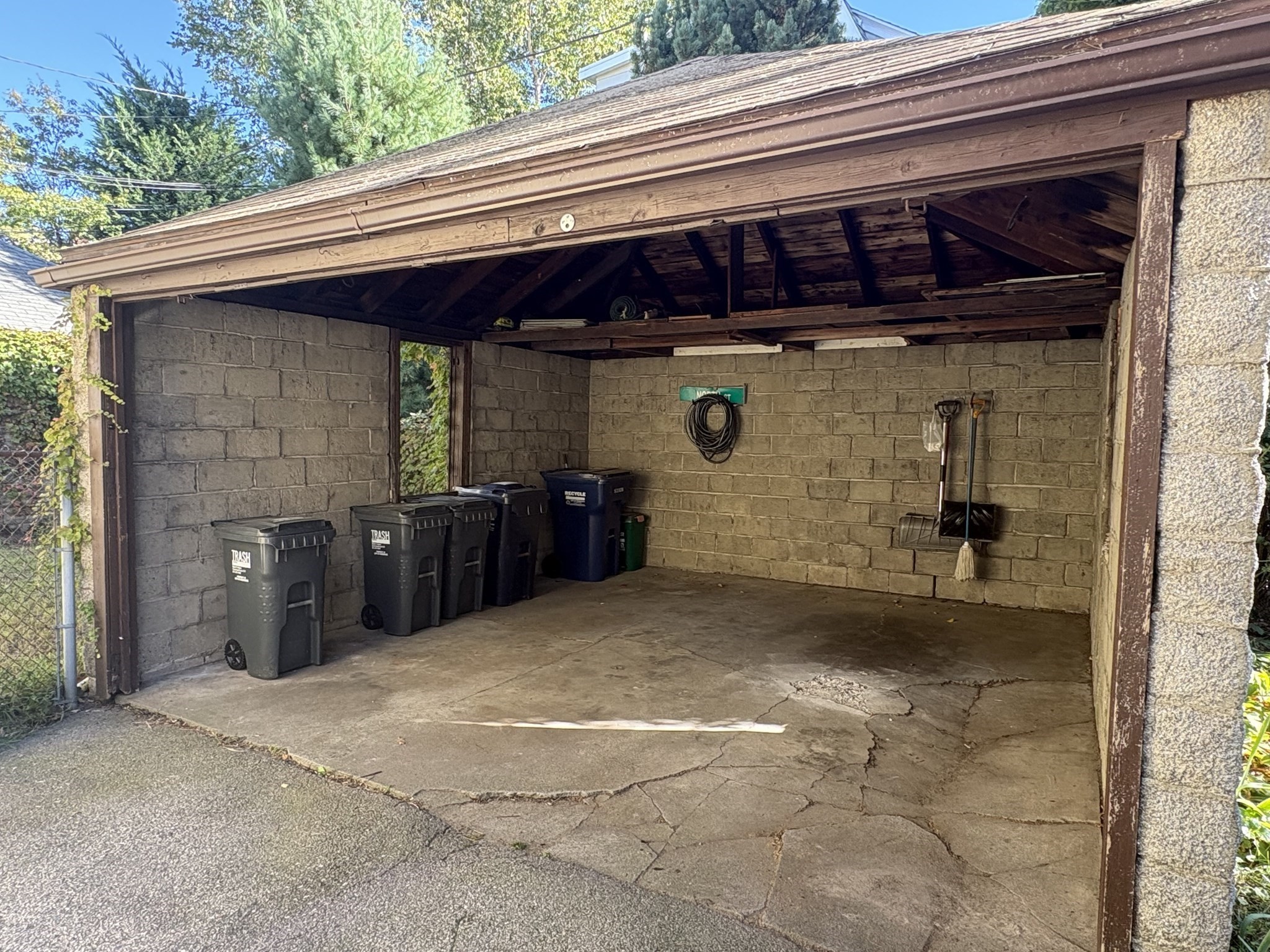 7 Seagrave Rd. - North Cambridge
