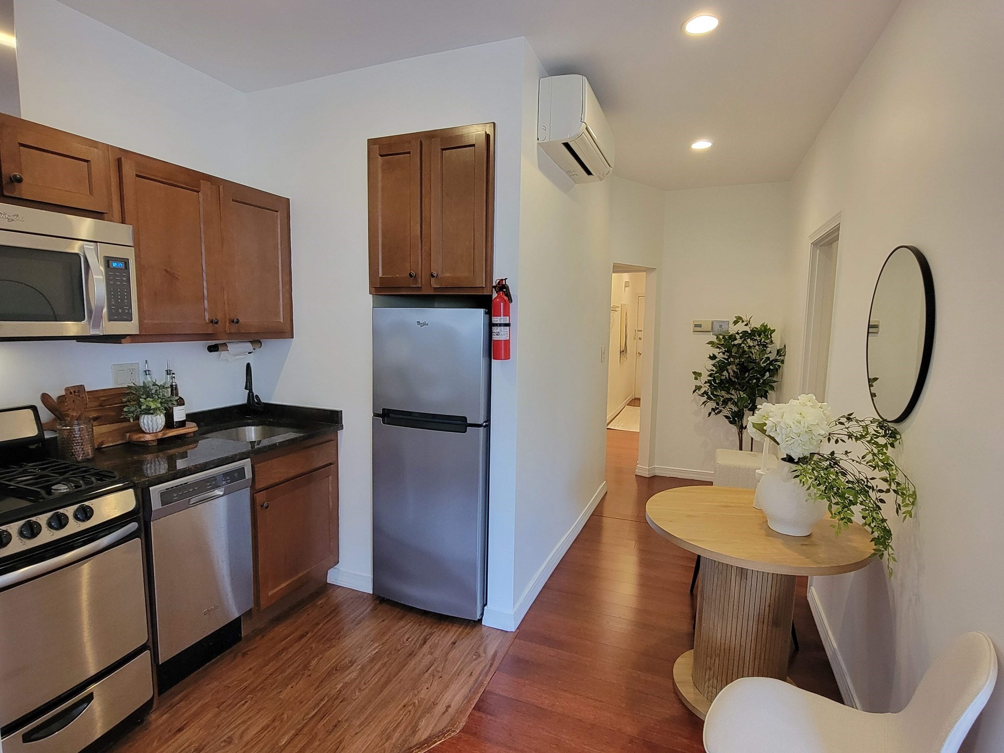 781 Cambridge St. - Wellington