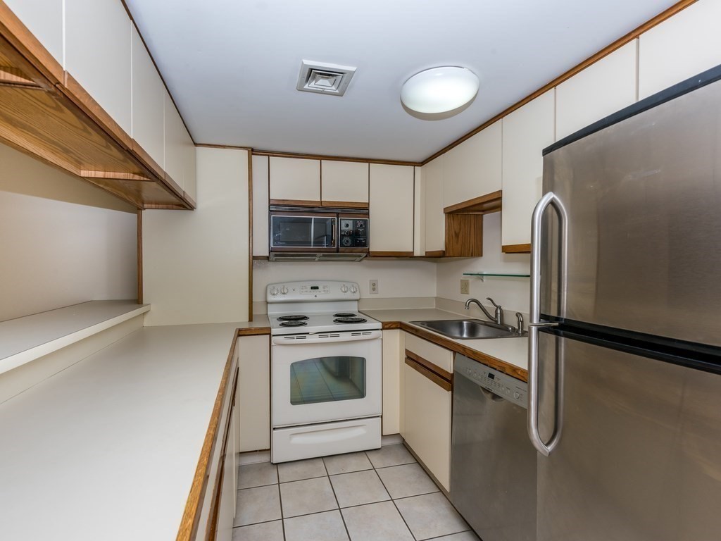 51 John - Brookline
