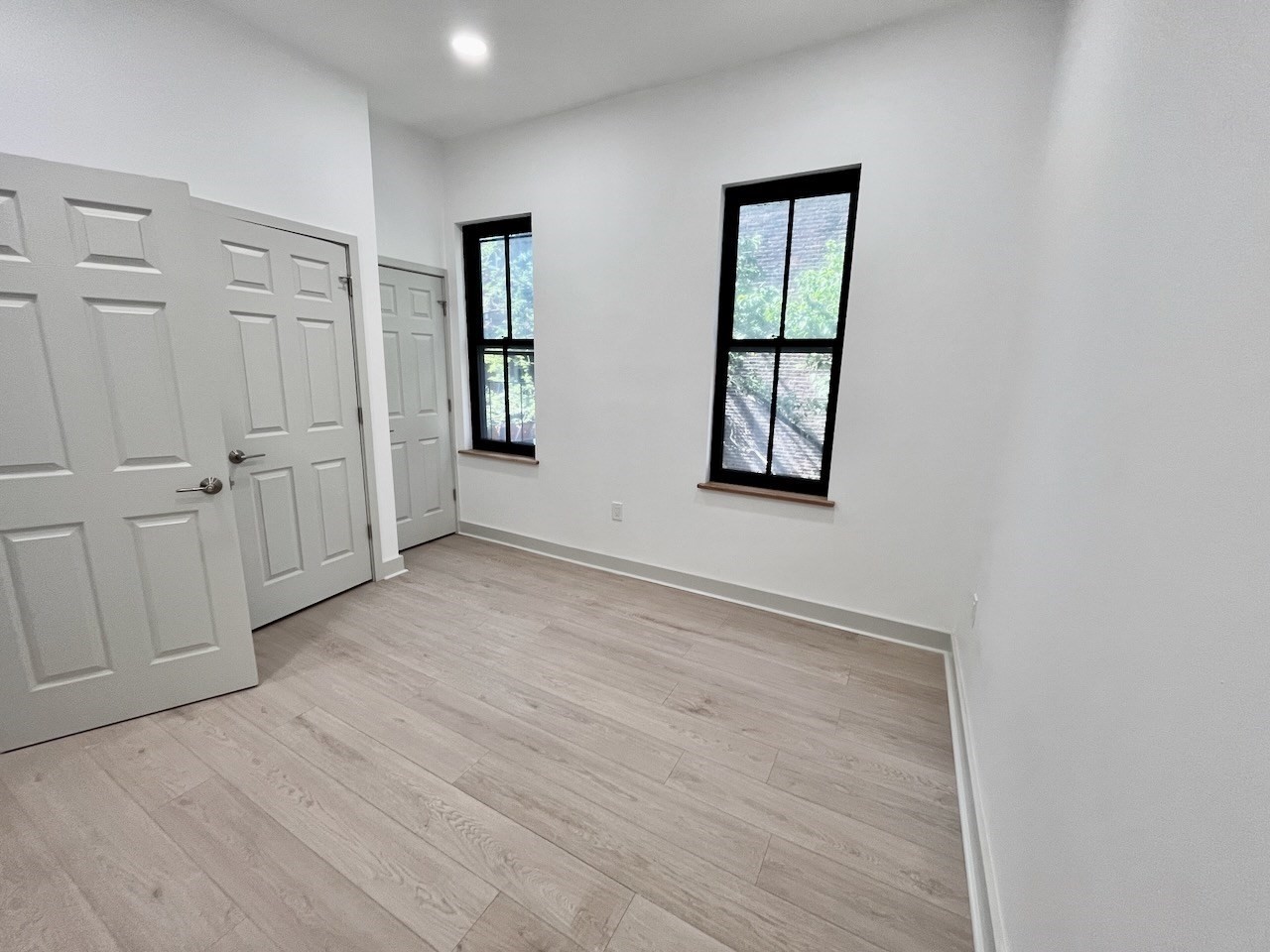 52 Clarendon - South End