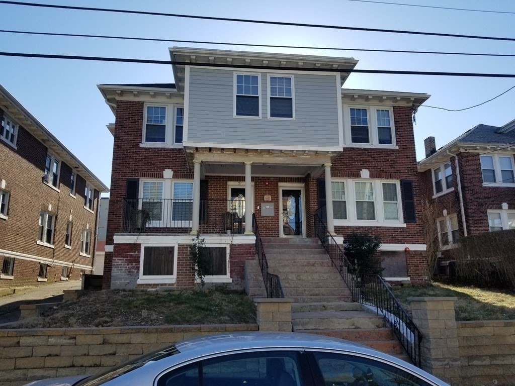 21 Brookledge - Dorchester
