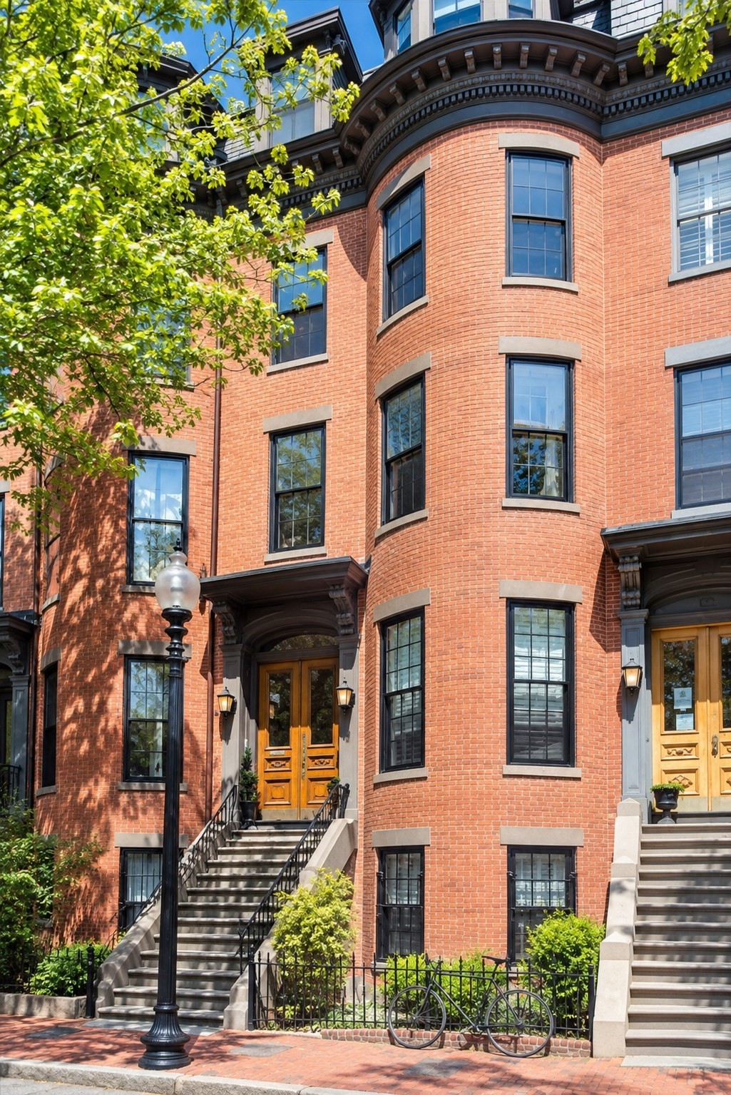 121 Pembroke St. - South End