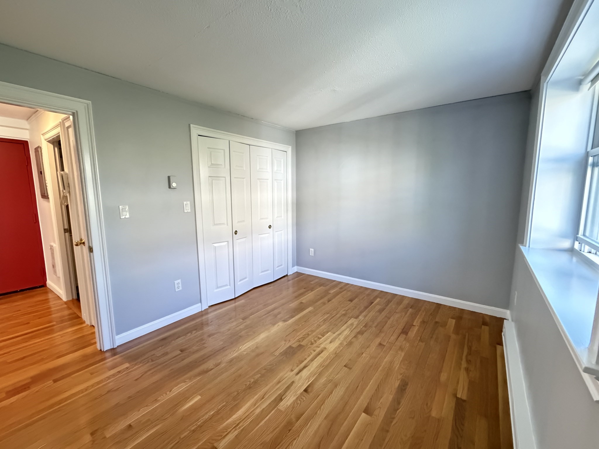 1691 Cambridge St. - Harvard Square
