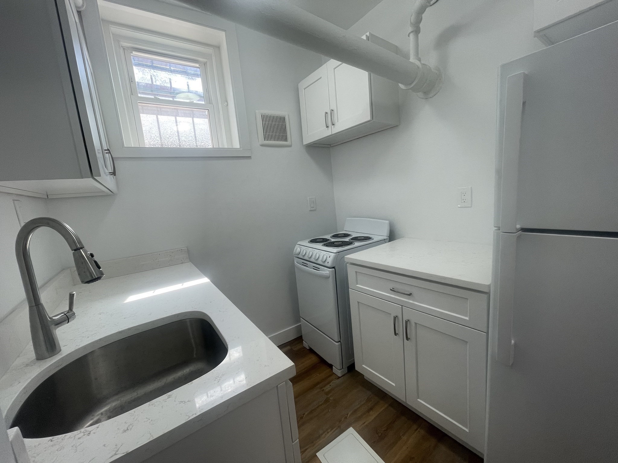 11 Tetlow St. - Fenway