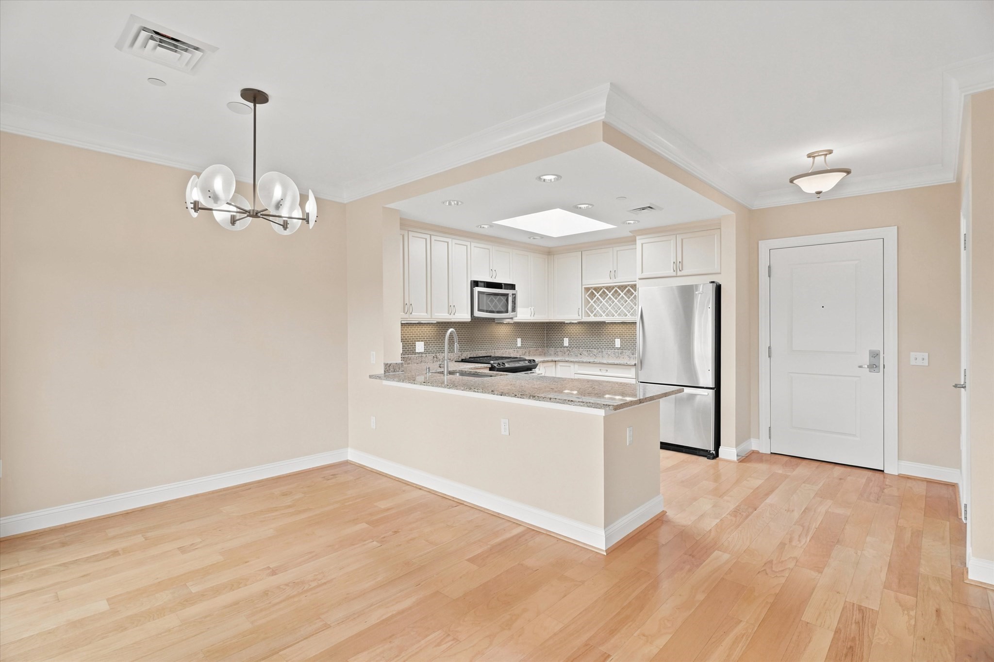 629 Hammon St. - Brookline