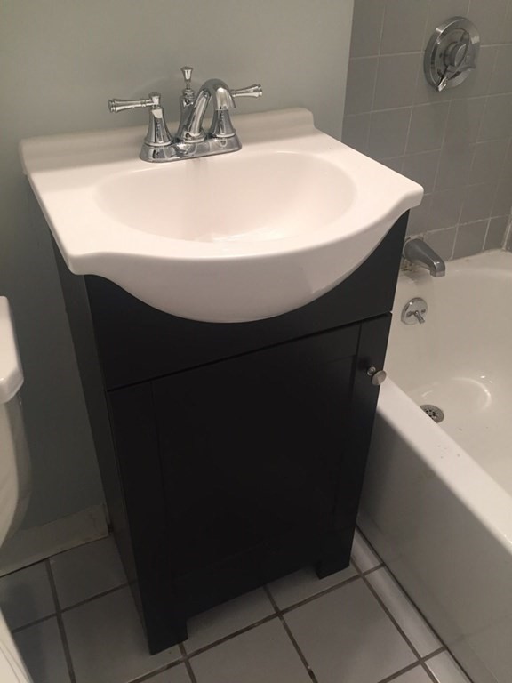 8 Ransom Rd. - Brighton