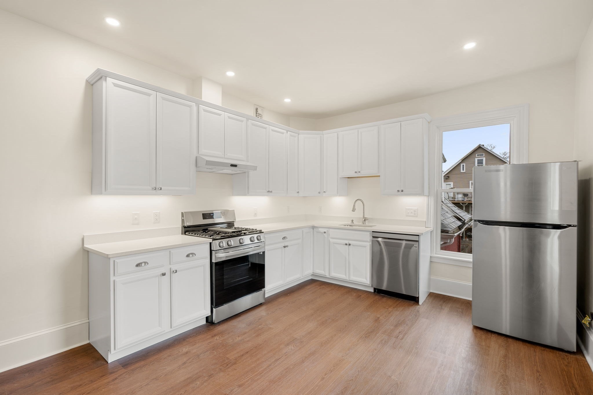 10 King St. - Dorchester