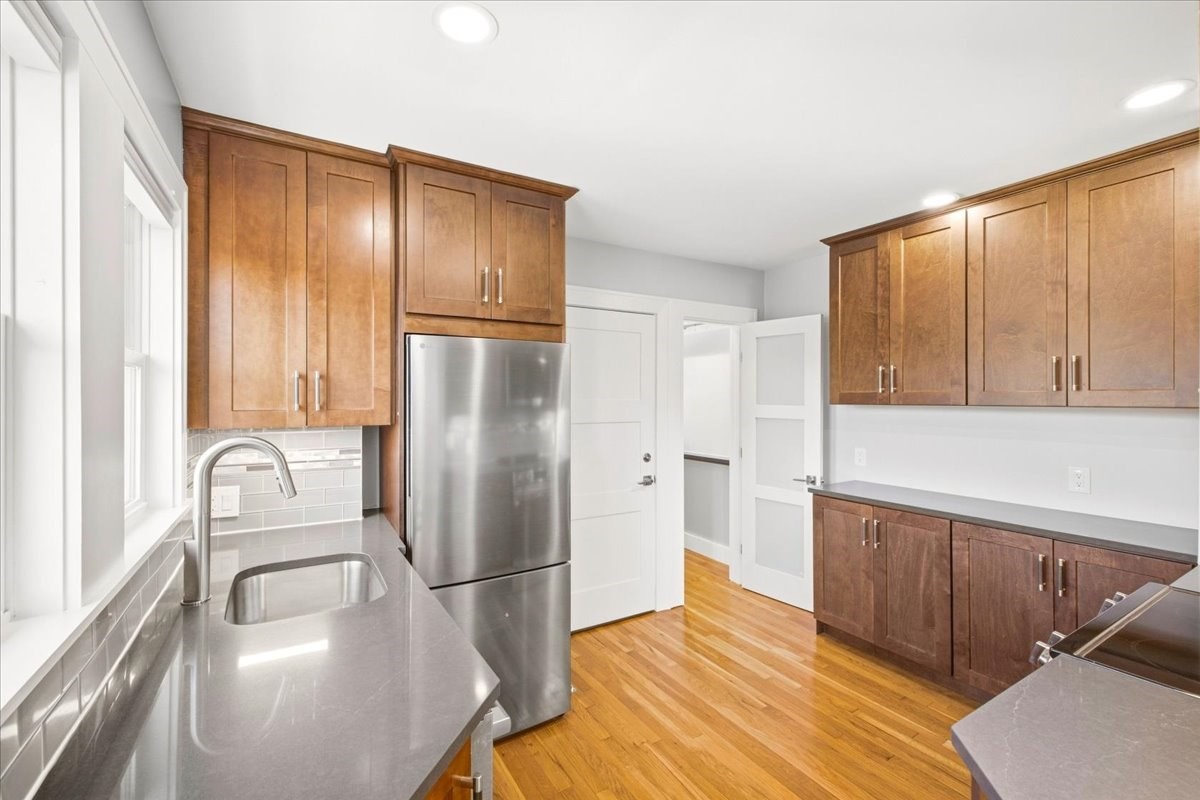 105 Child St. - Hyde Park