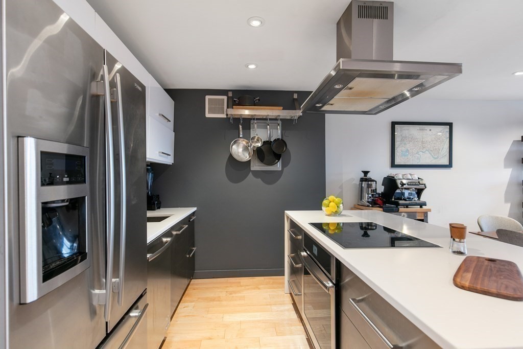 1105 Massachusetts - Mid Cambridge