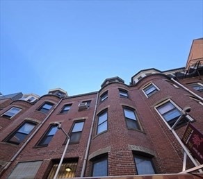 81 Tyler St. - Chinatown