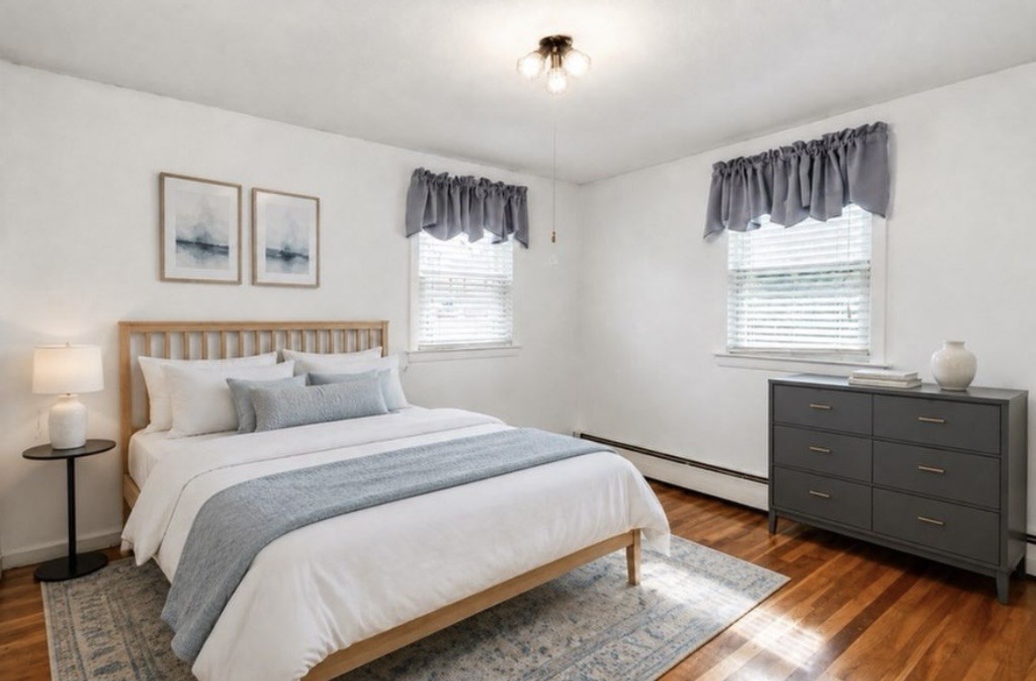 15 Farrin St. - Hyde Park