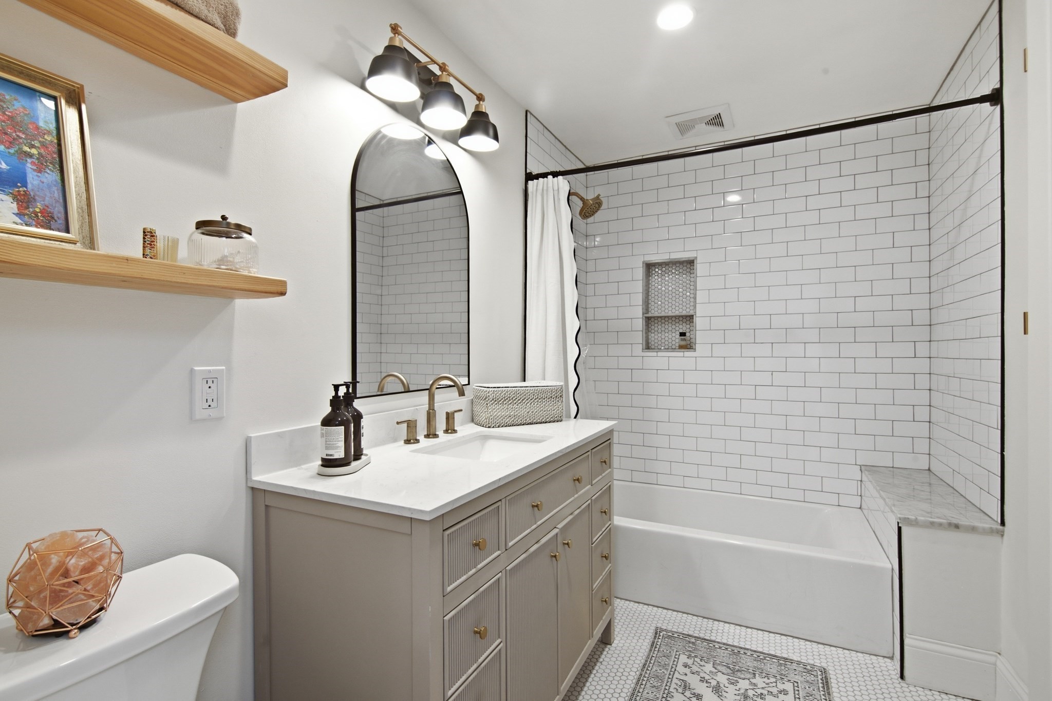 255 Gold St. - South Boston