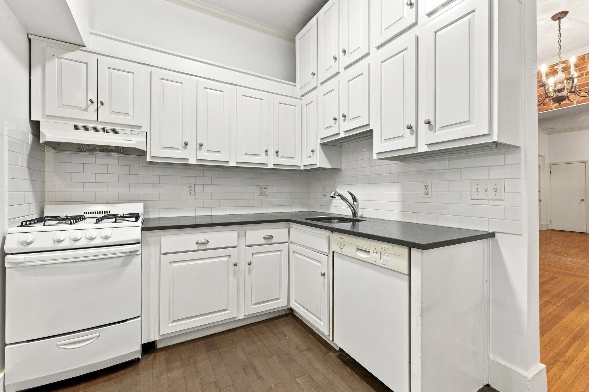 293-295 Commonwealth Ave. - Back Bay