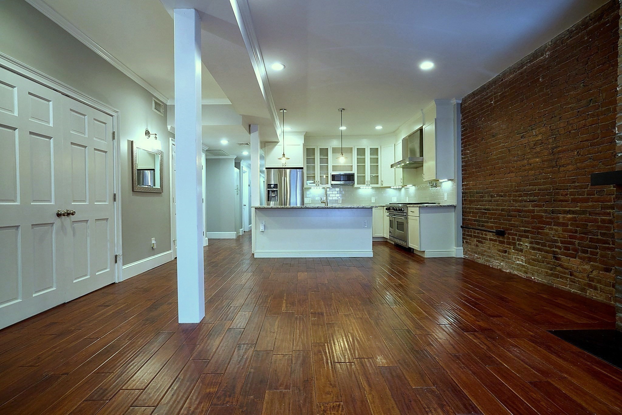 123 Saint Botolph St. - South End