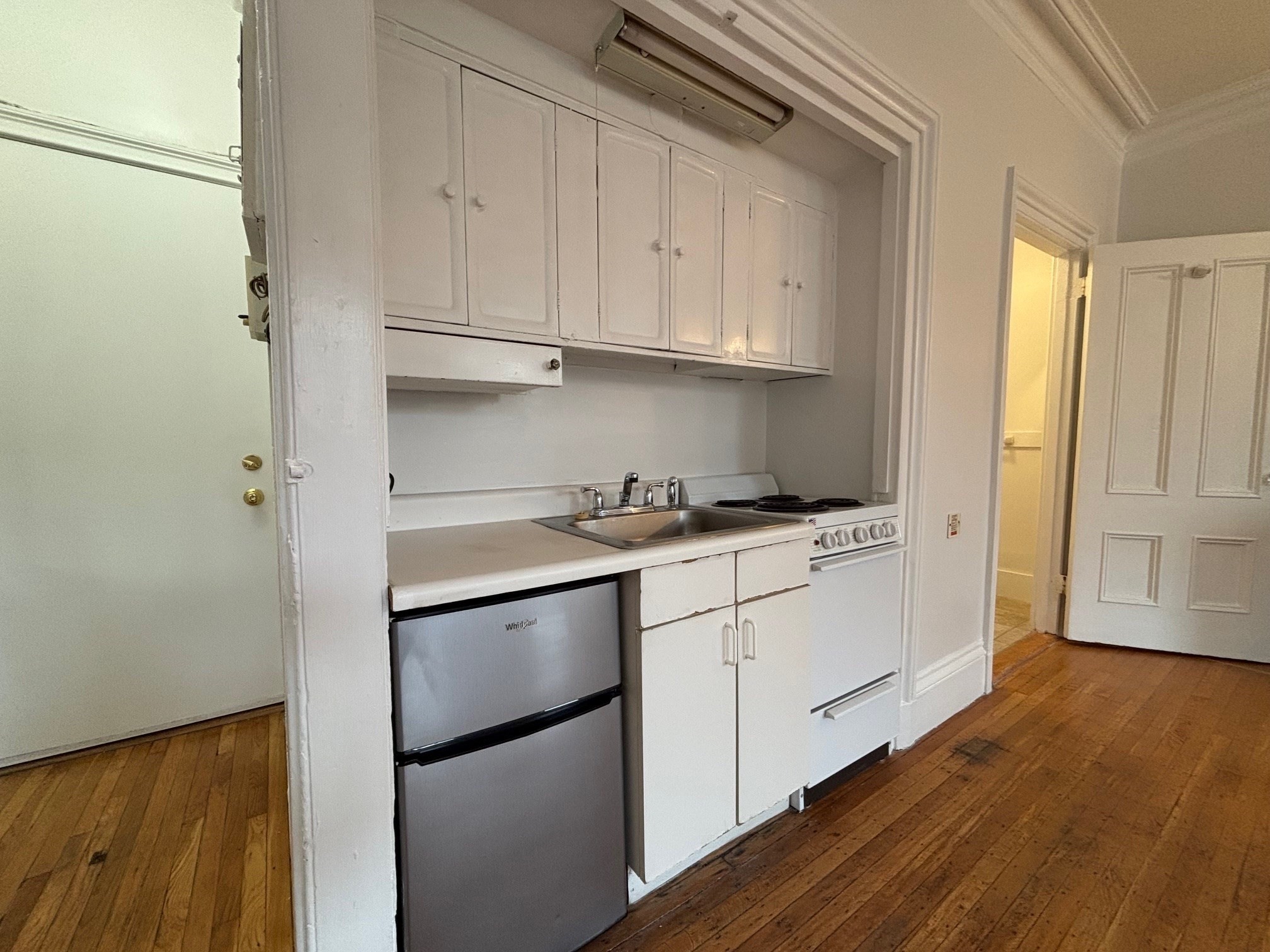 98 Charles St. - Beacon Hill