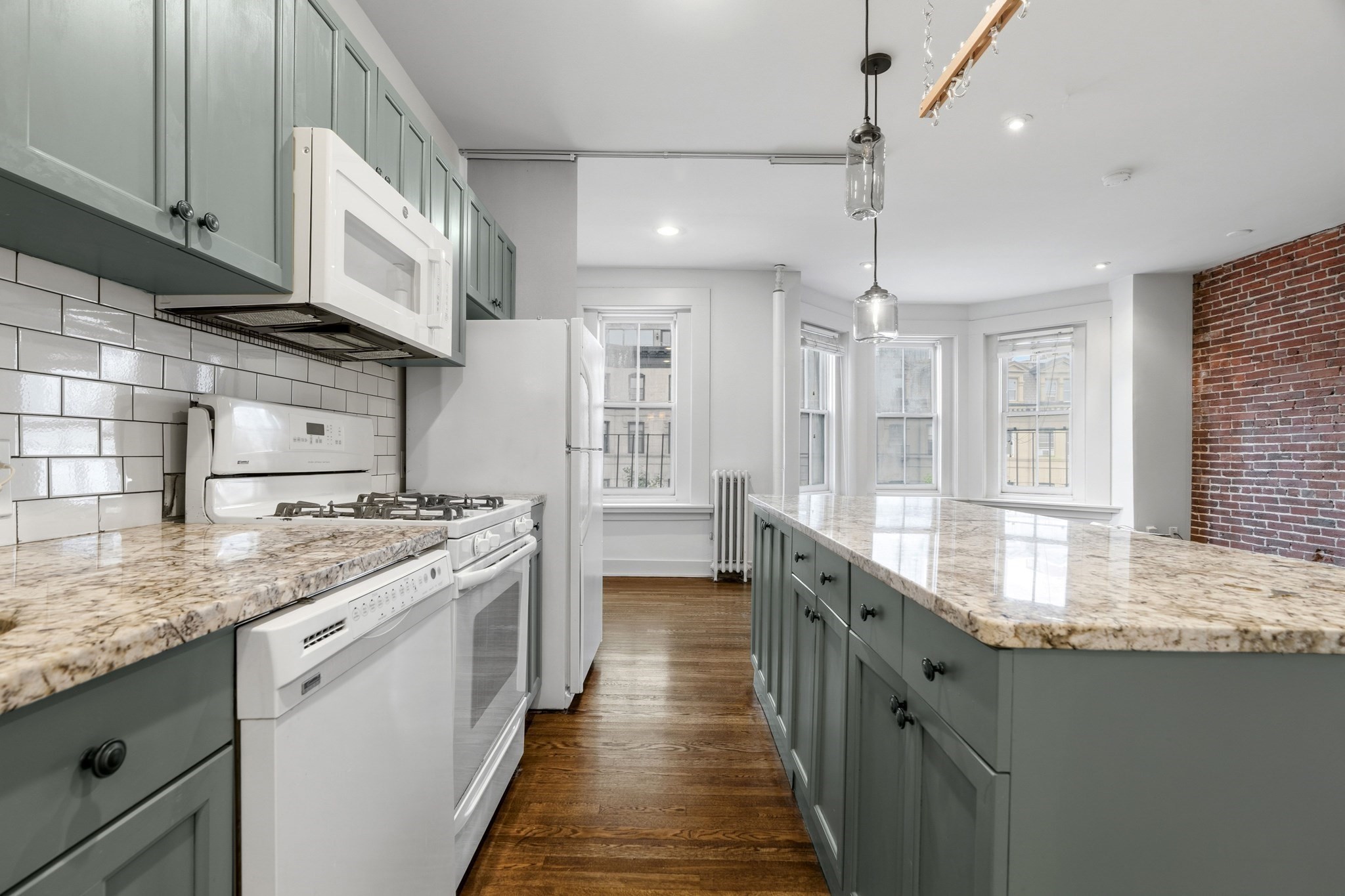 558 Columbus Ave. - South End