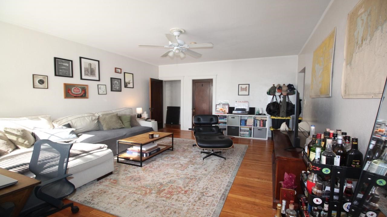115 Peterborough - Fenway