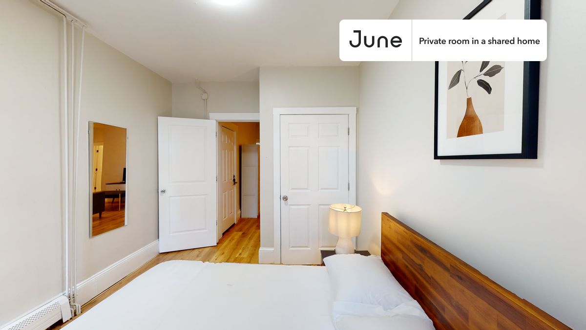 1682 Commonwealth Ave. - Brighton