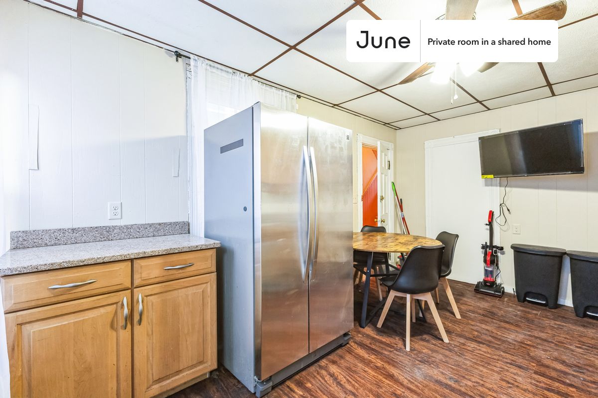 175 River St. - Riverside