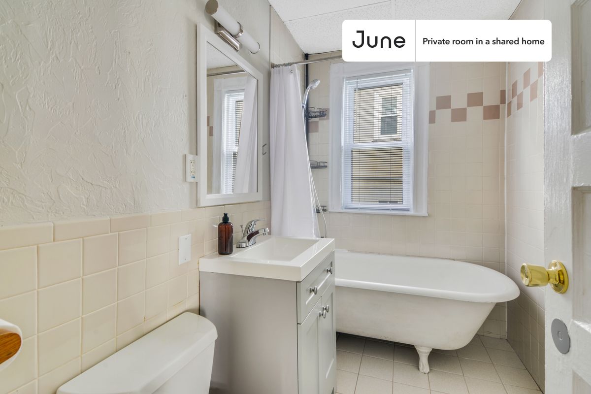 29 Craigie St. - Spring Hill
