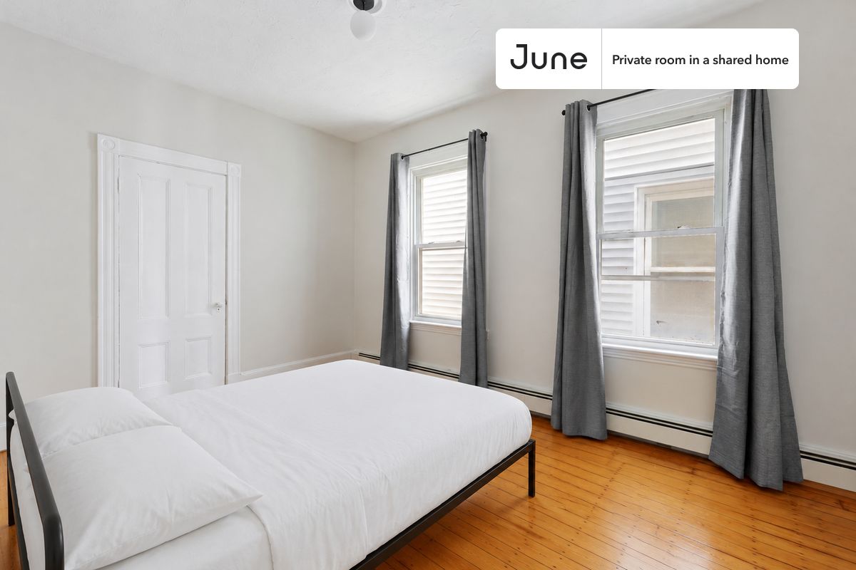 71 School St. - Jamaica Plain