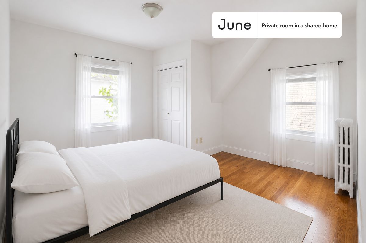 45 Montcalm - Brighton
