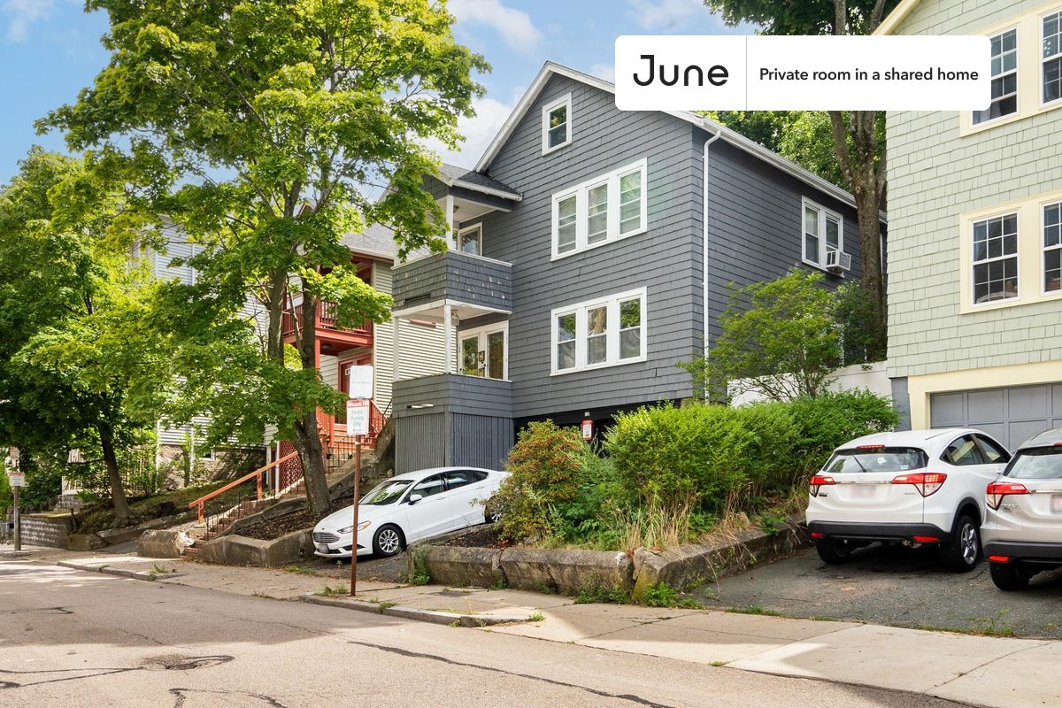 122 Hillside St. - Mission Hill