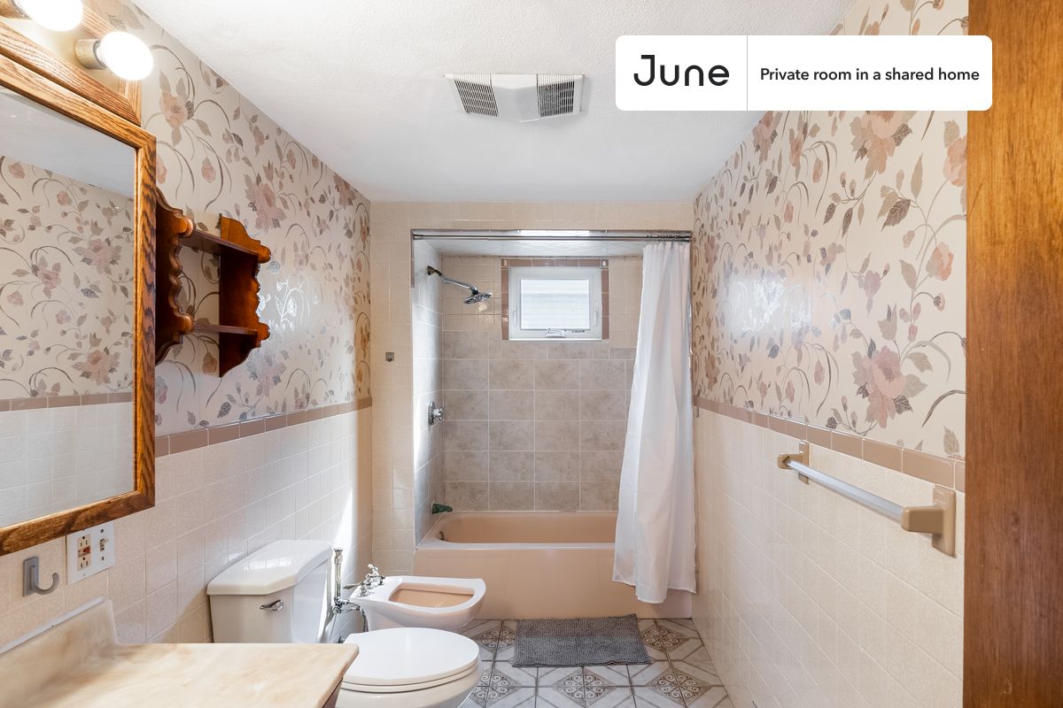 26 Charnwood Rd. - Spring Hill