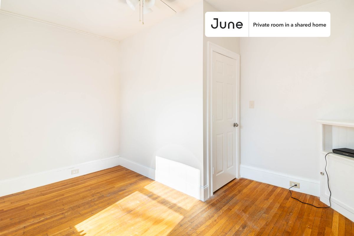 45 Montcalm - Brighton